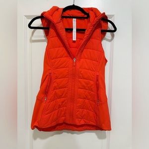 Lululemon another mile orange vest, size 4